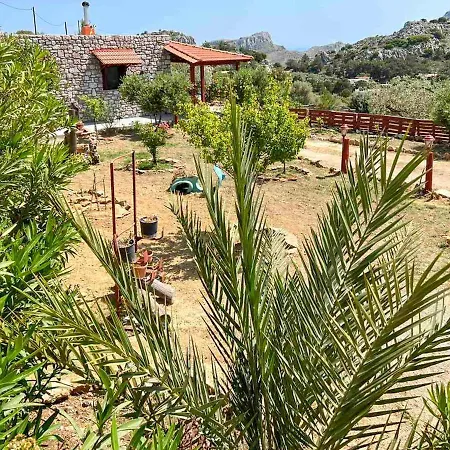Rhodes Traditional With Private Garden Semesterbostad *