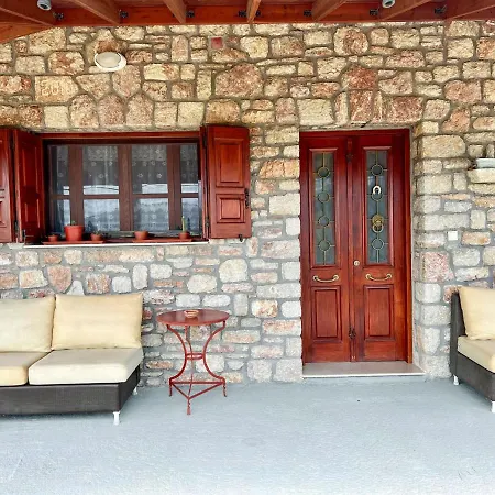 Rhodes Traditional With Private Garden * Arhángelosz