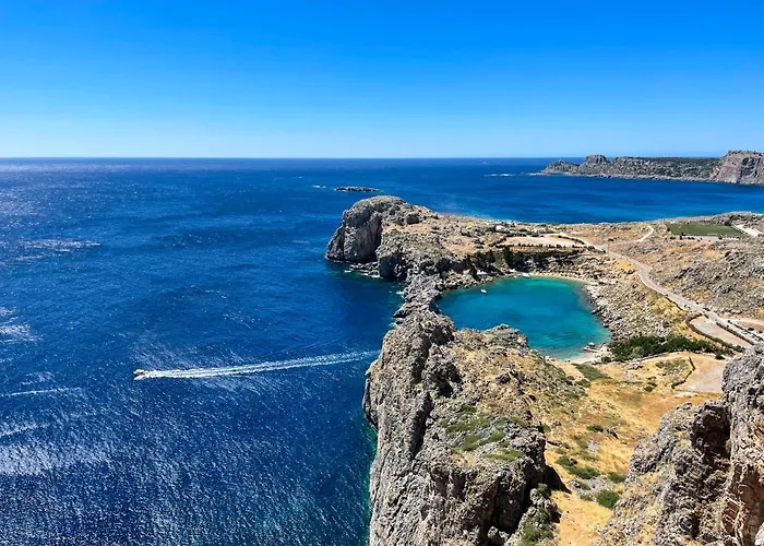 Rhodes Traditional With Private Garden 別荘 *