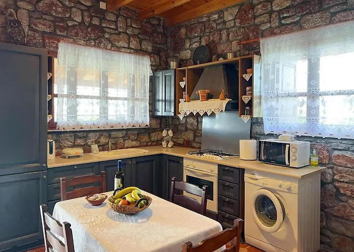 別荘 Rhodes Traditional With Private Garden アルハンゲロス