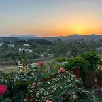Casa vacanze Rhodes Traditional With Private Garden *