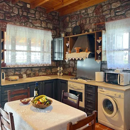 Сasa de vacaciones Rhodes Traditional With Private Garden Archangelos (Rhodes)